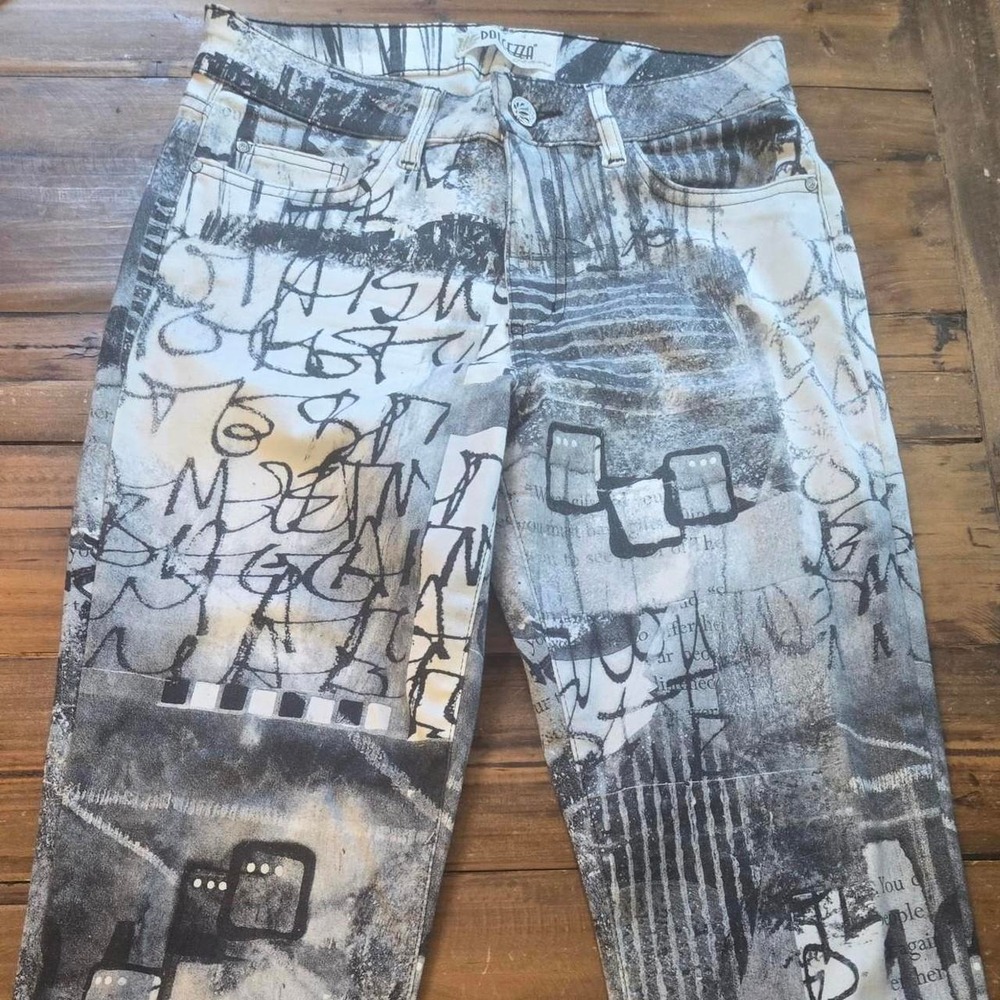 Dolcezza Jeans Womens 10 Graffiti Abstract Print Black White Graphic Pants 19749